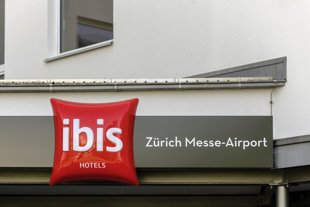 Hotel Ibis Zuerich Messe Airport Esterno foto