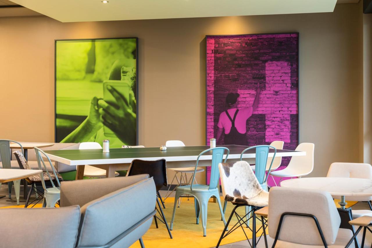 Hotel Ibis Zuerich Messe Airport Esterno foto